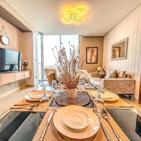 Stay By Latinem Luxury 2Br Holiday Home Cv B1309 Near Burj Khalifa Dubai Exterior foto